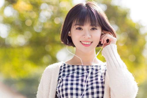 吃瓜少女李小寒,揭秘娱乐圈背后的故事